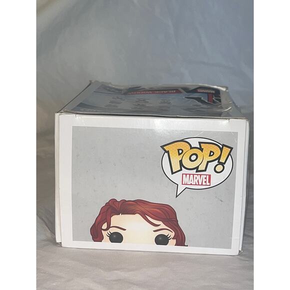 FUNKO POP! Marvel: Avengers - Black Widow #103 GameStop Exclusive Bobble-Head - Picture 5 of 10